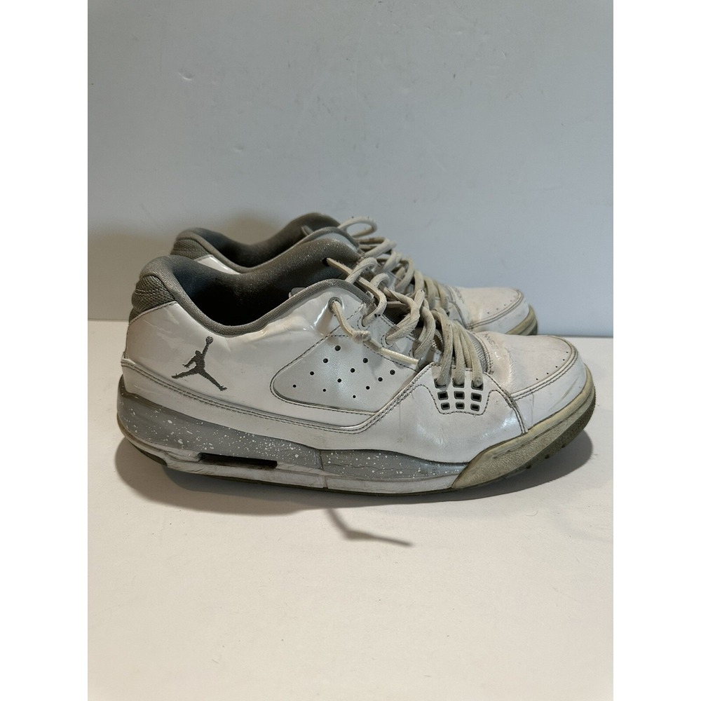Air‎ Jordan Retro Flight 599929-100 White/gray Shoes Size 11 sneakers RARE color